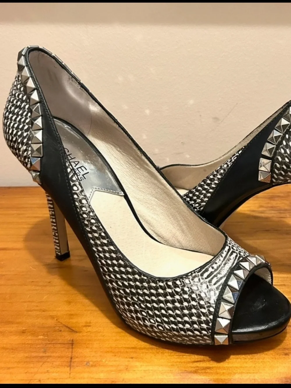 Michael Kors Ella Leather Peep Toe Black and Silver Studded Pumps. Size 6.5